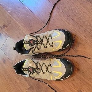 Pacific Mountain hiking shoes.  Woman's size 8.5. EUC